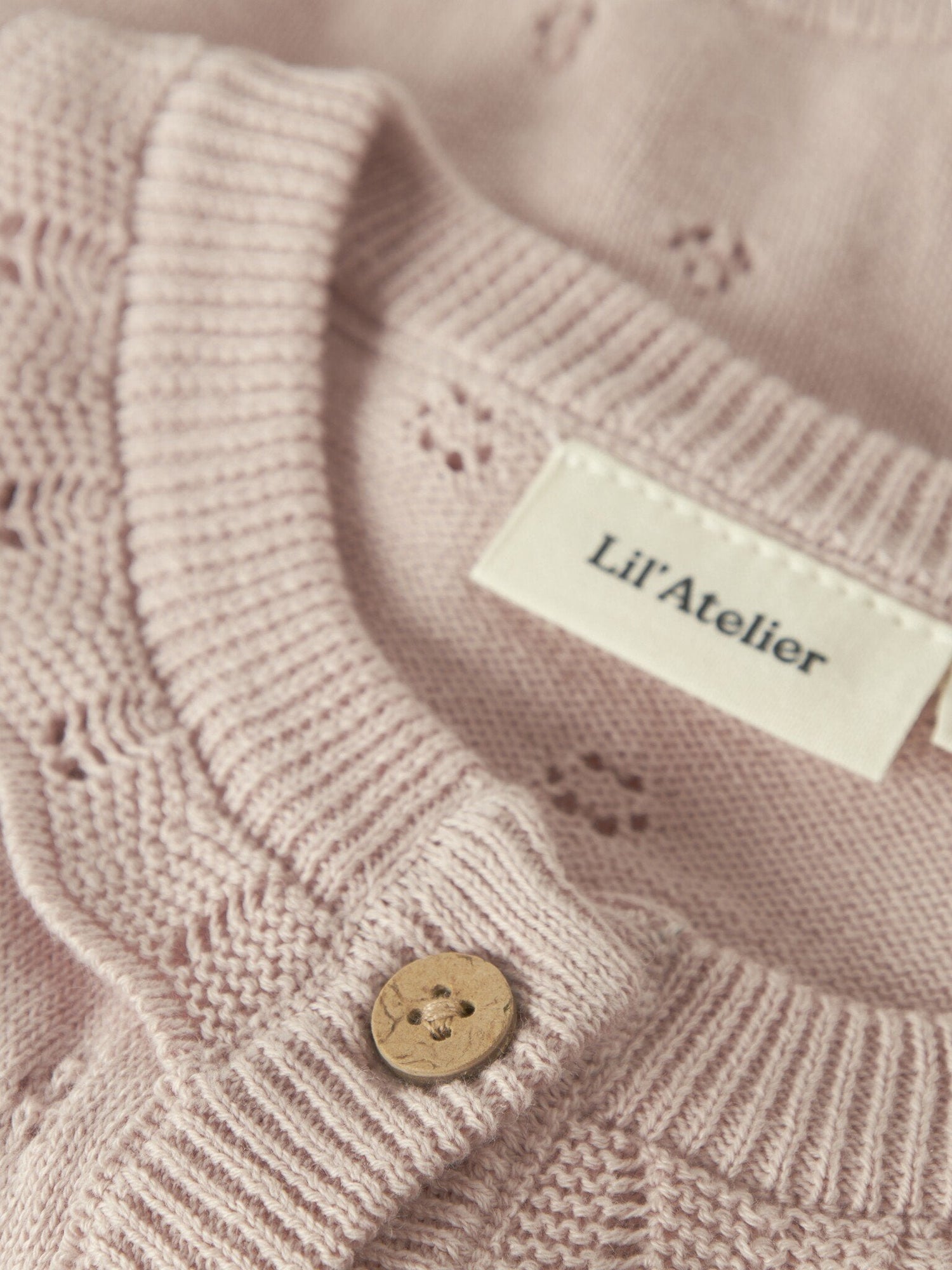 Lil Atelier | Vest Dorina peach whip